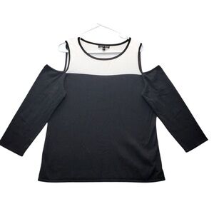 Cable & Gauge Black and White Cold Shoulder Top Large